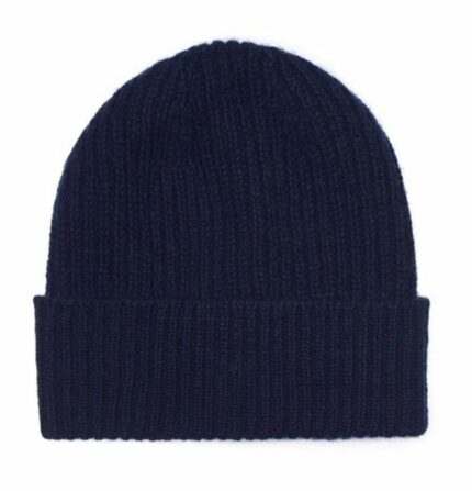 This 3-ply cashmere beanie features a classic ribbed knit design, offering a snug fit and a luxuriously soft texture, available in a range of rich, elegant colors.