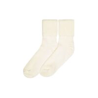 Lona Scott women’s cashmere socks, crafted from 100% cashmere for exceptional softness, warmth, and everyday luxury
