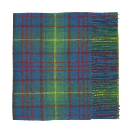 Featuring a rich tartan pattern, this 2-ply Lambswool scarf drapes gracefully with a classic check design and a subtle texture, available in a variety of traditional tartans.