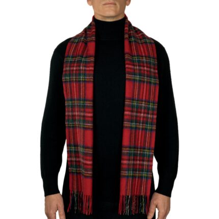 Featuring a rich tartan pattern, this 2-ply Lambswool scarf drapes gracefully with a classic check design and a subtle texture, available in a variety of traditional tartans