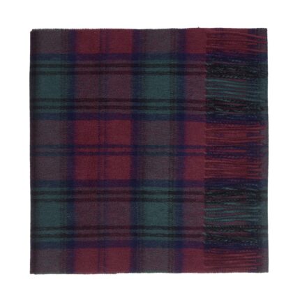 Featuring a rich tartan pattern, this 2-ply Lambswool scarf drapes gracefully with a classic check design and a subtle texture, available in a variety of traditional tartans.