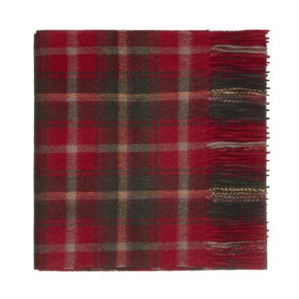 Featuring a rich tartan pattern, this 2-ply Lambswool scarf drapes gracefully with a classic check design and a subtle texture, available in a variety of traditional tartans.