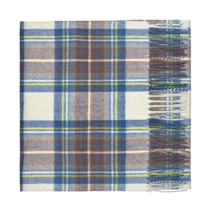 Featuring a rich tartan pattern, this 2-ply Lambswool scarf drapes gracefully with a classic check design and a subtle texture, available in a variety of traditional tartans.