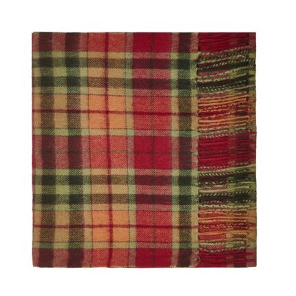 Featuring a rich tartan pattern, this 2-ply Lambswool scarf drapes gracefully with a classic check design and a subtle texture, available in a variety of traditional tartans.
