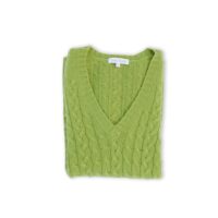 Women's Classic Cable V-Neck jumper in light green