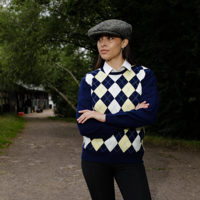 Stylish womens Cashmere Argyle Jumper in Navy