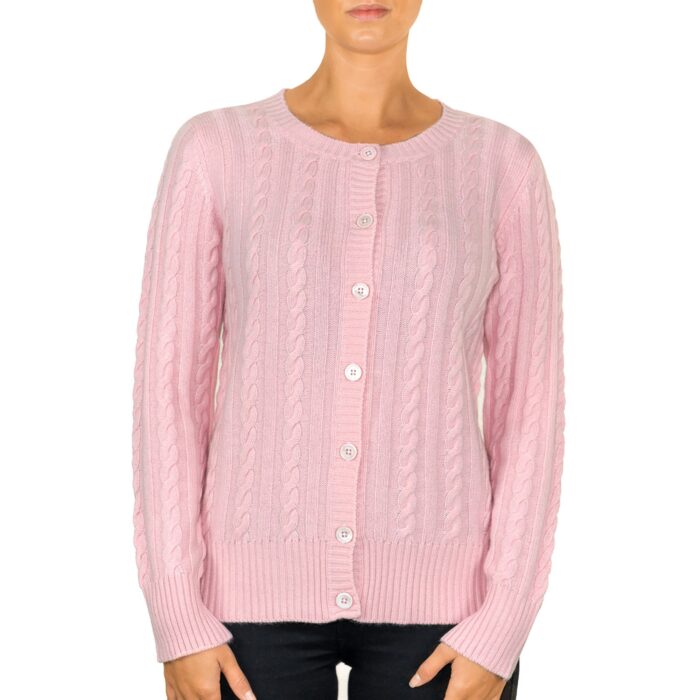 Lona Scott Women's Classic Cashmere Cable Cardigan in Pink. Featuring a classic cable knit design, offering both warmth and sophistication